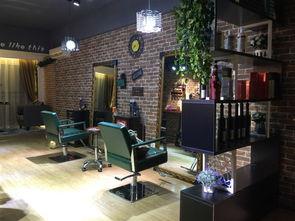 金华理发店爆料视频,揭秘行业潜规则与真实服务内幕 第3张 金华理发店爆料视频,揭秘行业潜规则与真实服务内幕 第3张